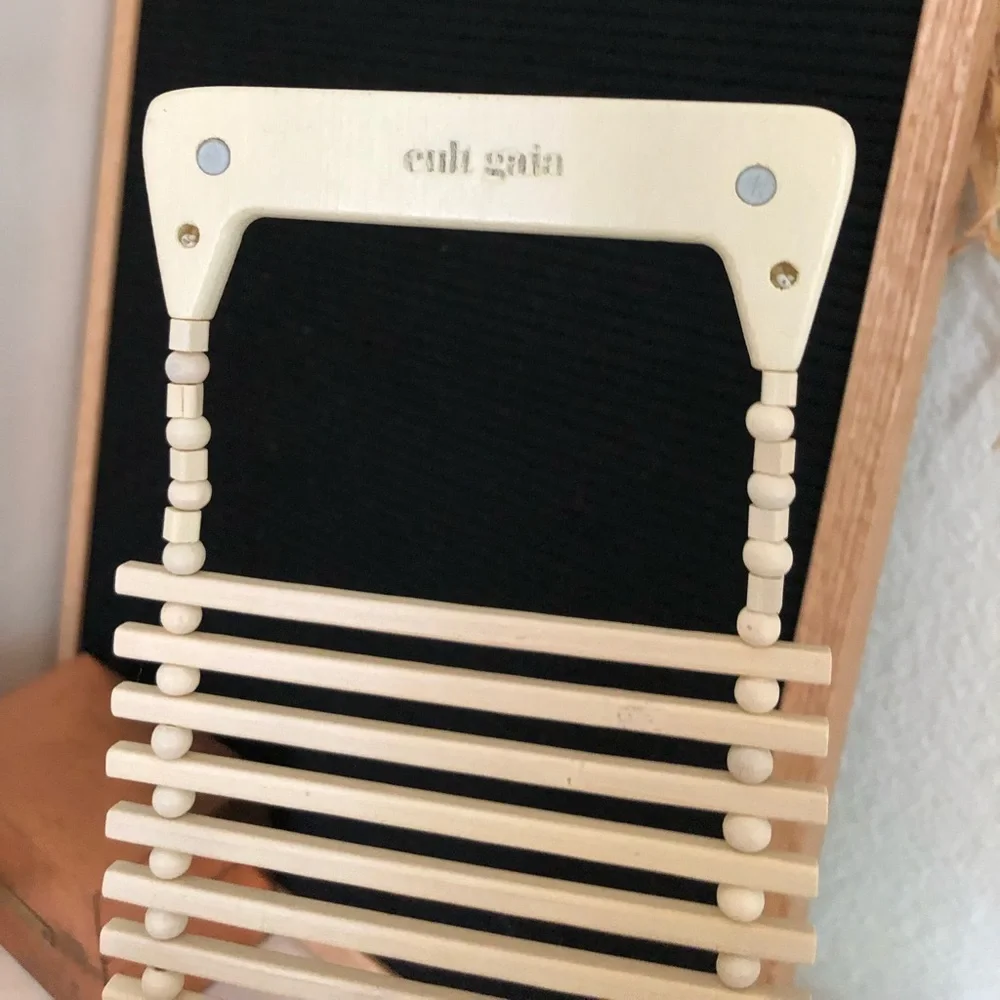 Cult Gaia Zaha Bag Ash, Cream